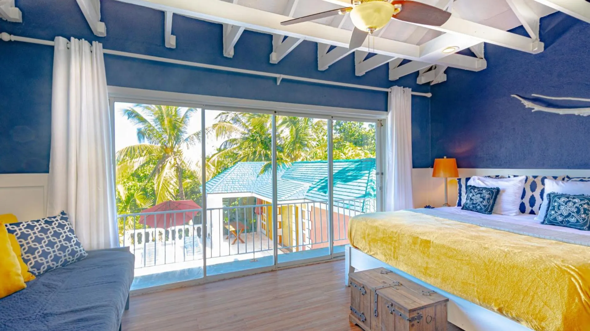 Pool Cottage Bc Nassau Bahamas